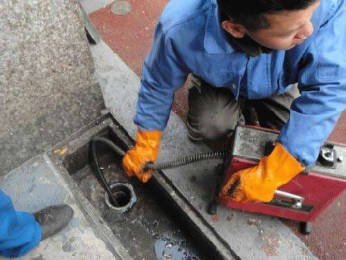 大石桥疏通下水道